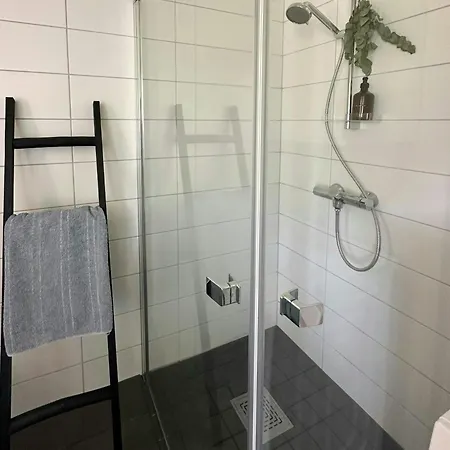 Semesterbostad Modern With A Short Walk To The Sea