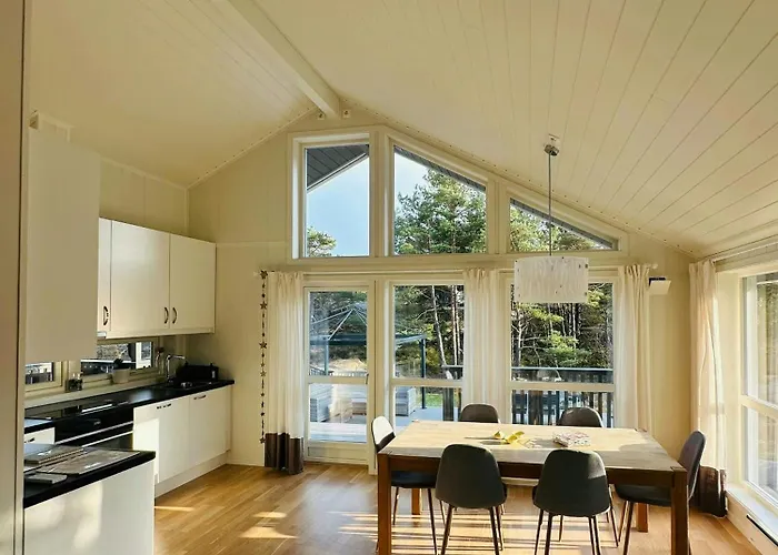Modern With A Short Walk To The Sea